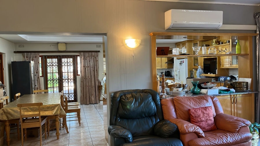  Bedroom Property for Sale in Cravenby Western Cape